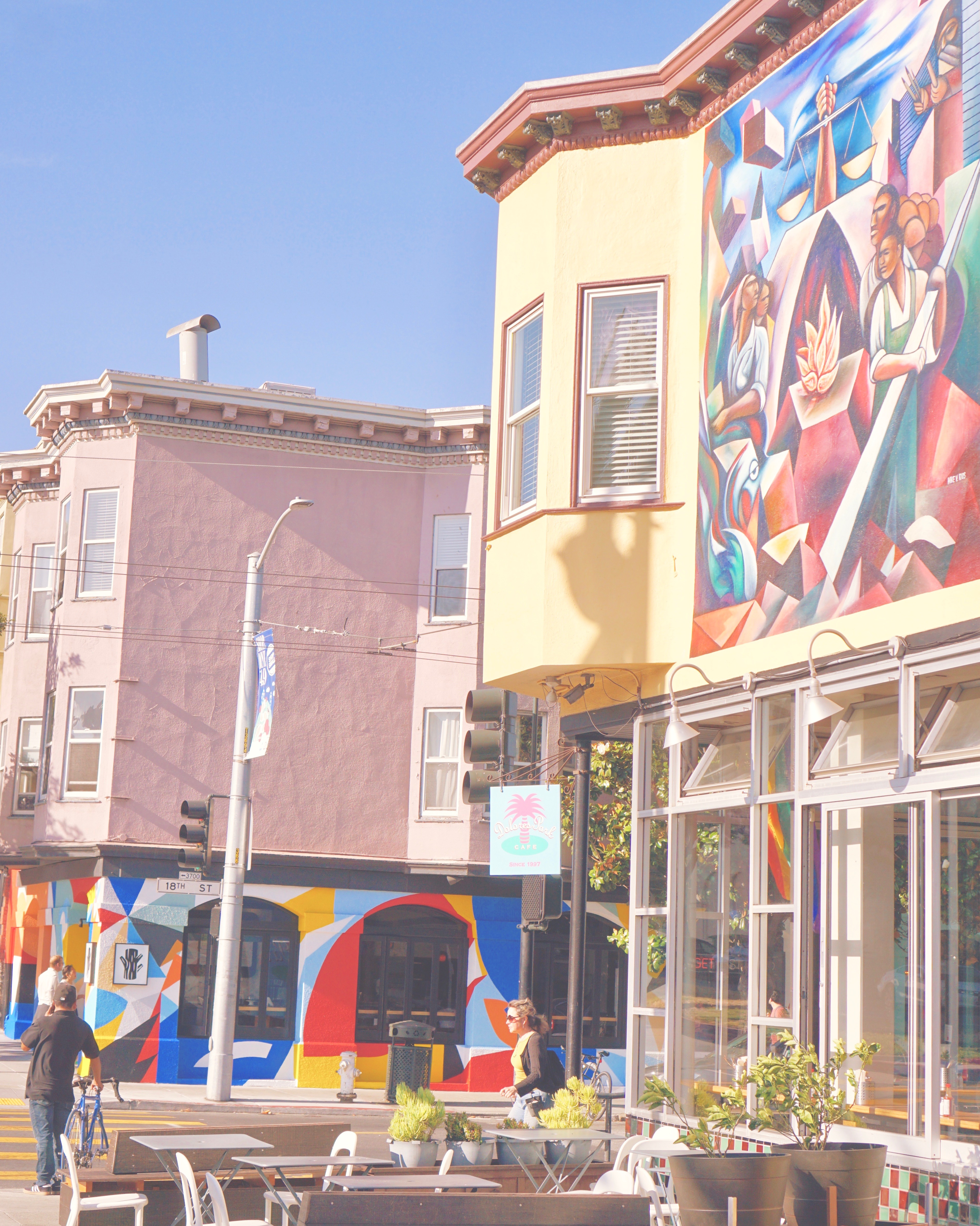 Mission District (The Mission) by Emme Hope Slow Blog San Francisco Slow Travel Slow Living - copyright 2019 emmehope.co